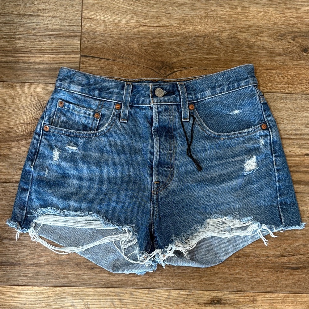 Levi Premium 501 NWOT